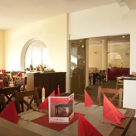 Erlebnishotel 4* פנדלס