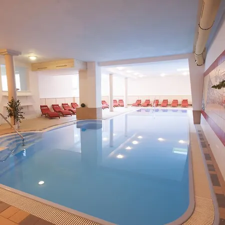 Erlebnishotel פנדלס