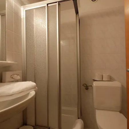 Erlebnishotel פנדלס