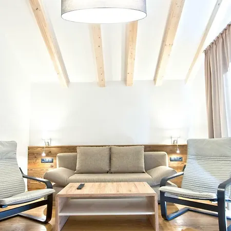 מלון Erlebnishotel 4*
