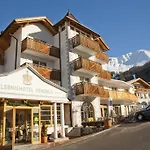 Erlebnishotel Hotel 4*