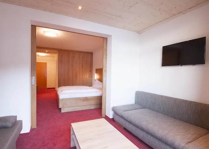 Hotel Erlebnishotel 4*